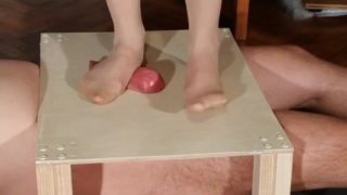 Nylon tight feet cock stomping by goth domina pt2 HD