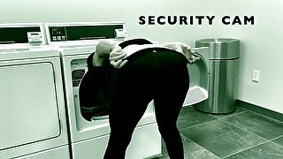 WildRiena Showing Off For The Security Camera - Public Butt Flash - Laundromat Flash Tease