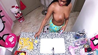 Saggy Large Areolas And Natural Tits On Sheisnovember Yanked Out Before Riding