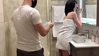 Fucked a friend's fiancee in the bathroom and she was late for the ceremony - Anny Walker