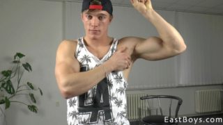 Larry McCormick - Flexing - Handjob