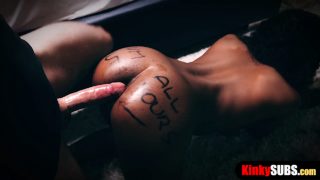 Body writing and no condom sex with the hot ebony wife