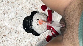 dirty bitch plays with her piss on top of her teddy🧸