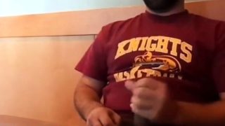 Bearded Bro Public Jerk Off in A Coffee Shop