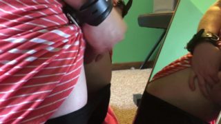 Sissy Panty Boy Quick Cumshot