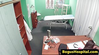Cocksucking euro patient pussylicked by doc
