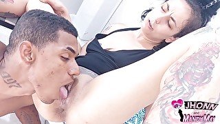 Naughty girl seduces black painter to get a big wet oral
