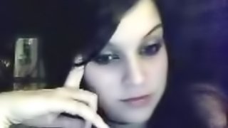 Delightful dark haired solo webcam beauty