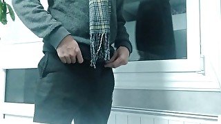 Big Cock Guy With His Scarf, He Is Cold And He Jerks Off And Cums To Get Warm