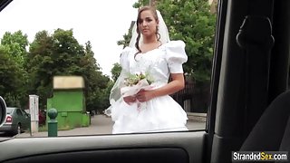 Teen bride gets dumped by fiance and banged by stranger