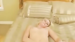 Teen's bald pink pussy sees some action