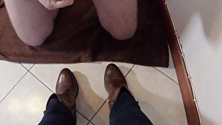He wached me walking in leather boots and he talked me to fuck my boots and cum on them