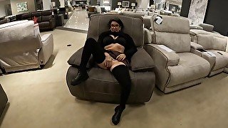 Flashing my pussy and getting it licked in Macy's home furniture!! Hubby licks my pussy !!