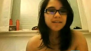 Amanda nasty teen with glasses masturbate