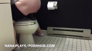 Fucking my fat ass in the bathroom and rubbing my clit till I cum