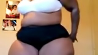 Big Girl Works That Booty And Dances Seductively