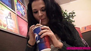 Tinder Date at KFC Burger Store ends in wild blowjob, fuck and cumshot inside - PARTY JULE