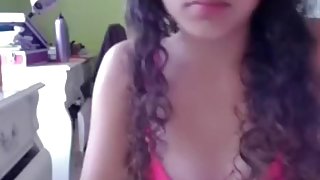 vanessa 18yo wanna play