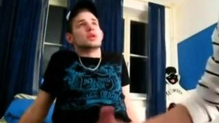 Amateur straightbait jocks first gay blowjob