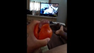 Fucking a tomato