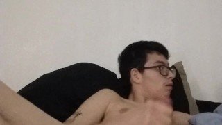 Big dick latino smoke and pleasures himself