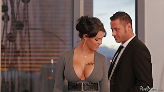 Peta Jensen ends up having passionate sex after a romantic dinner