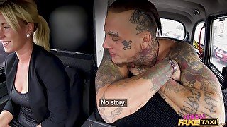 Tattooed stud Bo Sinn makes Licky Lex cum