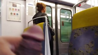 masturbation dans le train