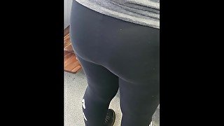 Step mom in thigt leggings seduce and fuck neighbour in the kitchen while Husband waiting for food