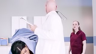 busty raven sucks her doc then fucks with him