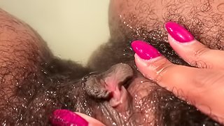 Masturbating my hairy pussy in the tub. JUICY