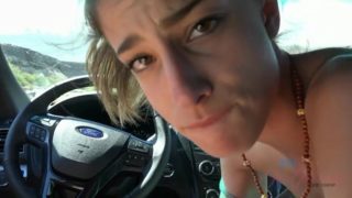 Wild teens with small tits blows her boyfriend at the wheel