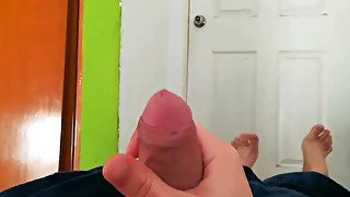 Slim guy Andrés wakes up with a boner and strokes and plays with his dick