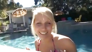 A blonde babe gets fucked up her ass