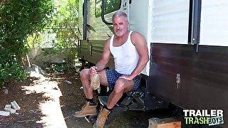 TRAILERTRASHBOYS Hunky DILF Dale Savage Jerks Off Outdoor