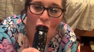 Amateur BBW Dildo Masturbation