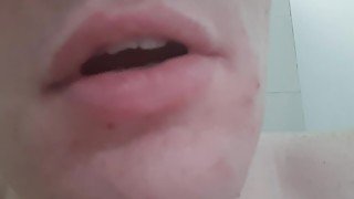 SMOOTH TWINK *ASMR* / LIP SMACKING / WET SOUNDS / SENSUAL HEAVY BREATHING (WEAR HEADPHONES)