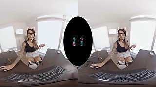 Gamer Girl VR - Babe