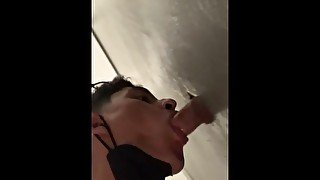 Delicious BlowJob in a Glory Hole doing cruising