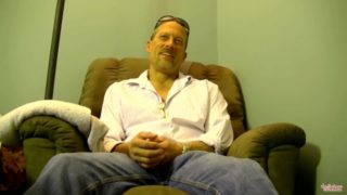 Older straight man Dicksmack masturbates for Joe