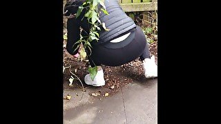 Step mom fucked through leggings by step son in the back garden