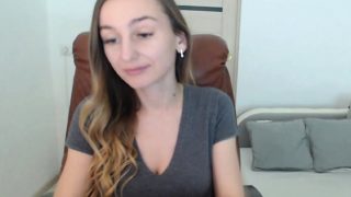 Beautiful Classy Chick Cumming Live with a Vibe Toy