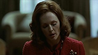 Julianne Moore in erotic scene