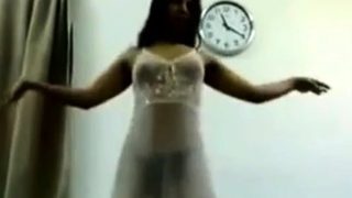 Sexy Arab dancing girl