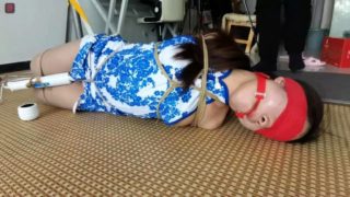 Blindfolded and bound Asian teen enjoys multiple orgasms
