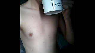 22yo  jerks off and drinks his own cum