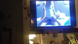 QUEENMILF SUCKS ME OFF WHILE I WATCH HER VINTAGE 90S PORN