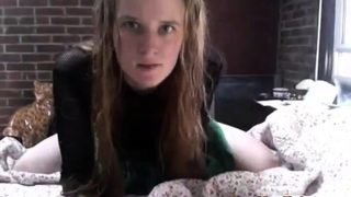 Blonde webcam masturbation