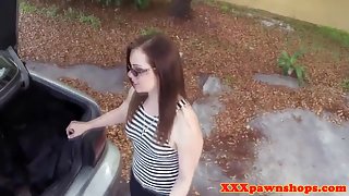 Spex pawning gf fucking broker for cash