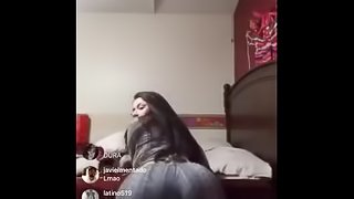 fat ass twerk on instagram live